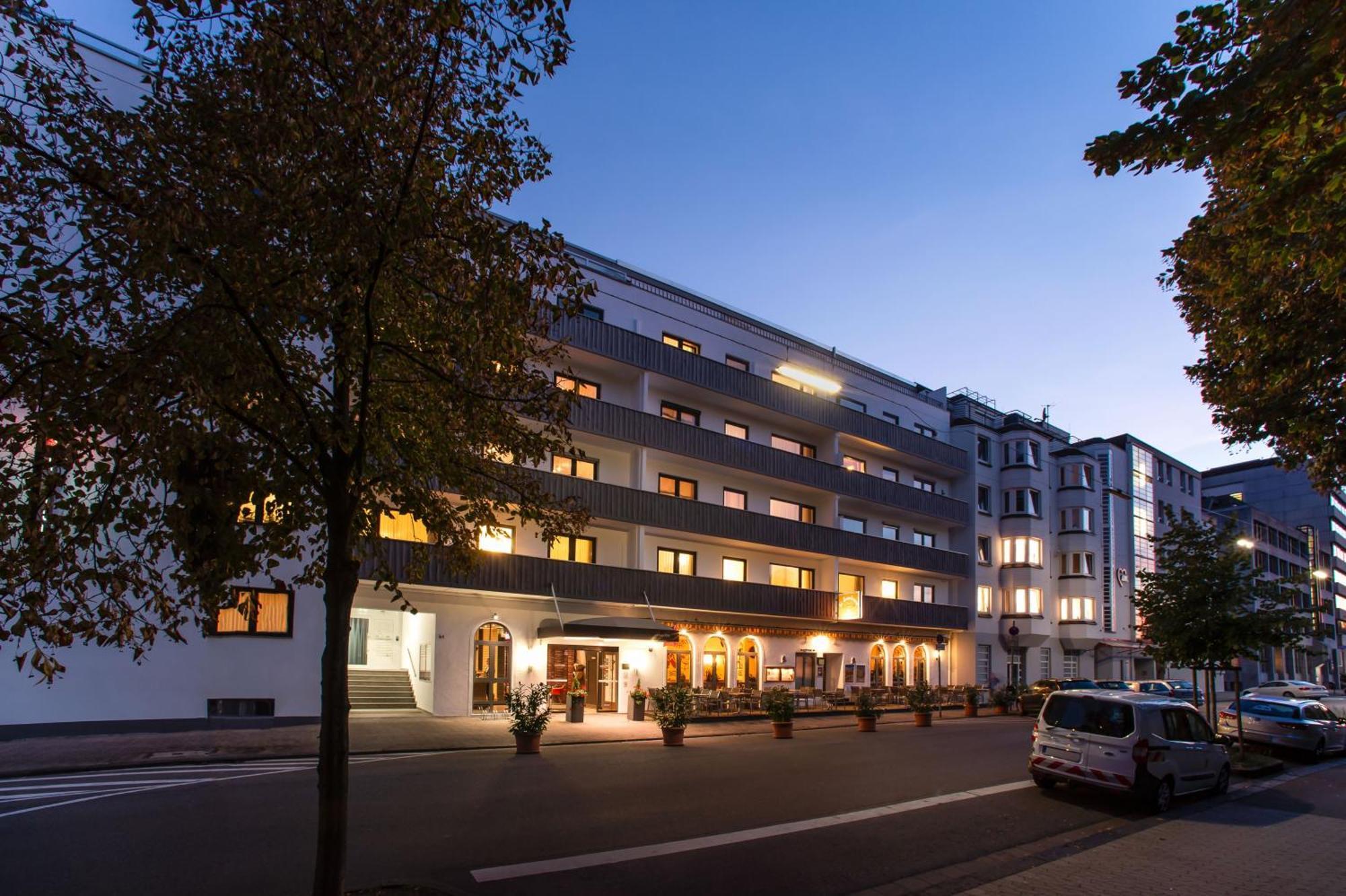 ibis Saarbrücken City Exterior foto